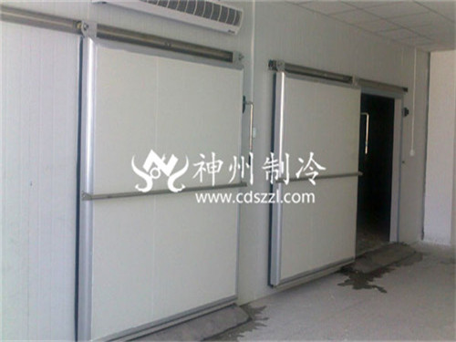 飞娱电竞娱乐中心电话客服
建造